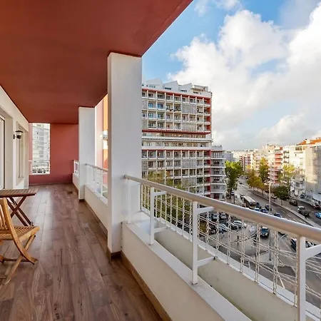 Duplex For 8 Lisboa