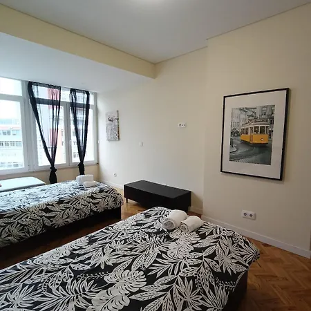 Duplex For 8 *