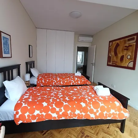 Duplex For 8 Lisboa